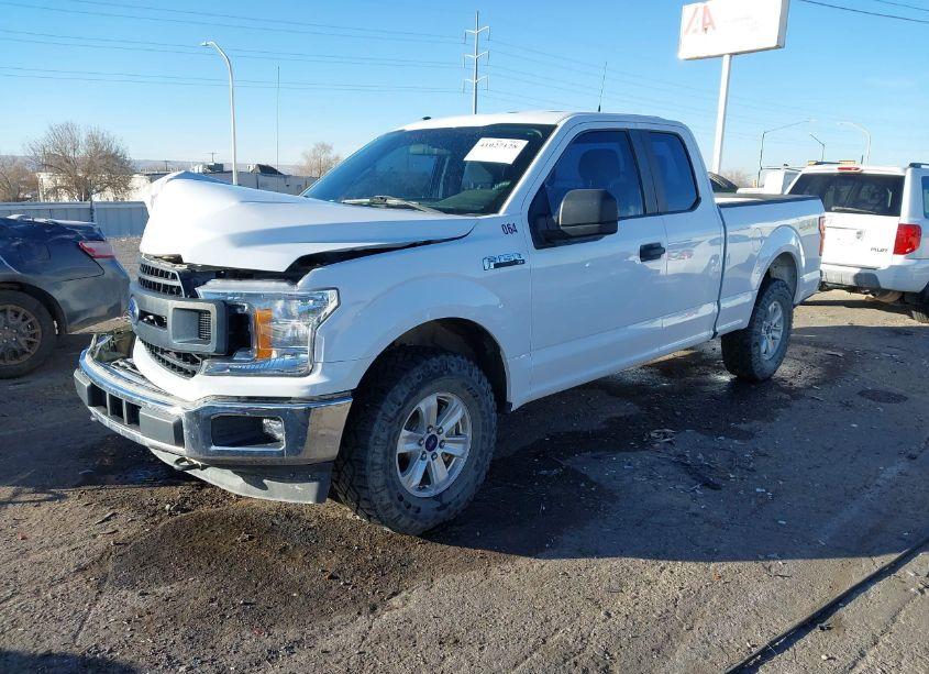 Photo 2 of 2018 Ford F-150 XL (VIN 1FTEX1EP2JKE37064)