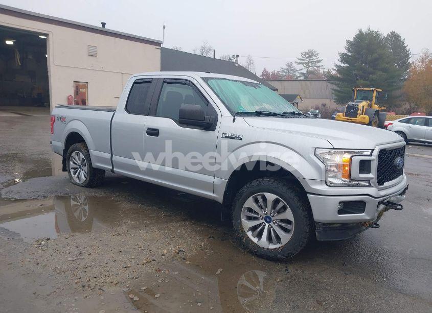 2018 Ford F-150 XL (VIN 1FTEX1EP3JFE33257) main photo