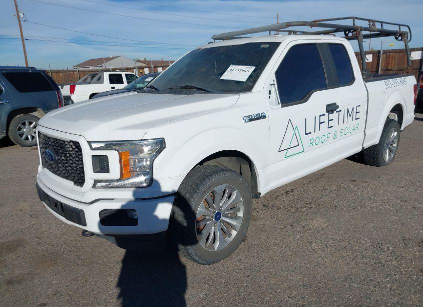 Photo 2 of 2018 Ford F-150 XL (VIN 1FTEX1EP3JKC52618)