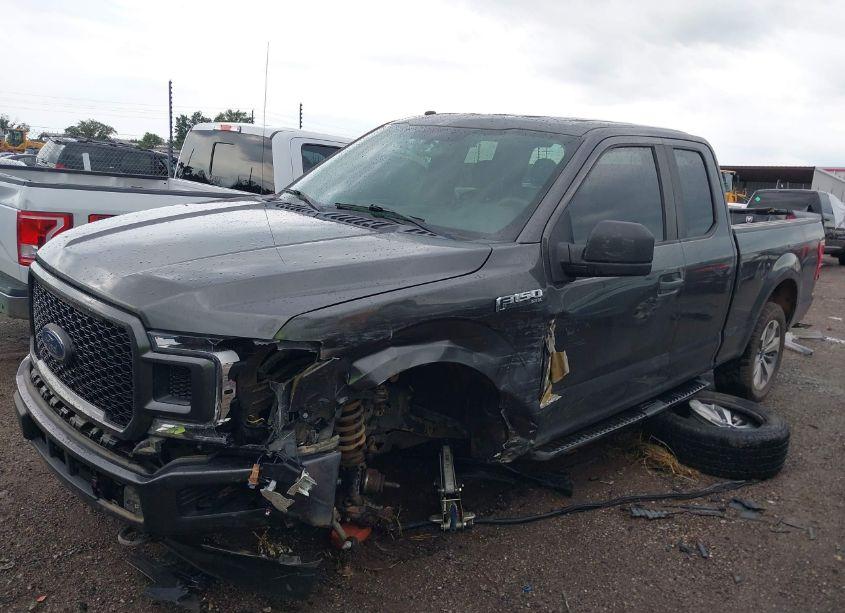 Photo 2 of 2018 Ford F-150 XL (VIN 1FTEX1EP3JKC76580)