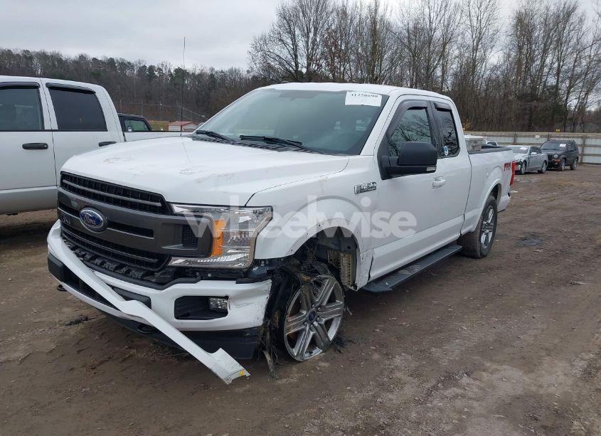 Photo 2 of 2018 Ford F-150 XLT (VIN 1FTEX1EP3JKD88182)