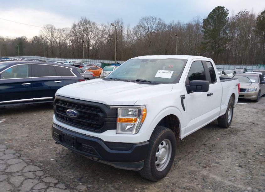 Photo 2 of 2021 Ford F-150 XL (VIN 1FTEX1EP3MKE56887)