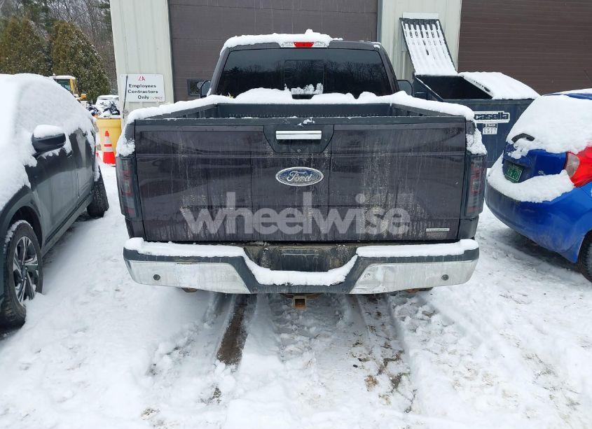 Photo 16 of 2018 Ford F-150 XLT (VIN 1FTEX1EP5JFB61083)