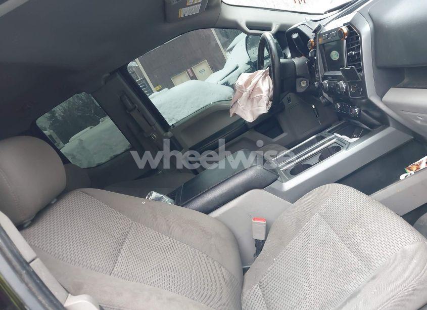 Photo 5 of 2018 Ford F-150 XLT (VIN 1FTEX1EP5JFB61083)