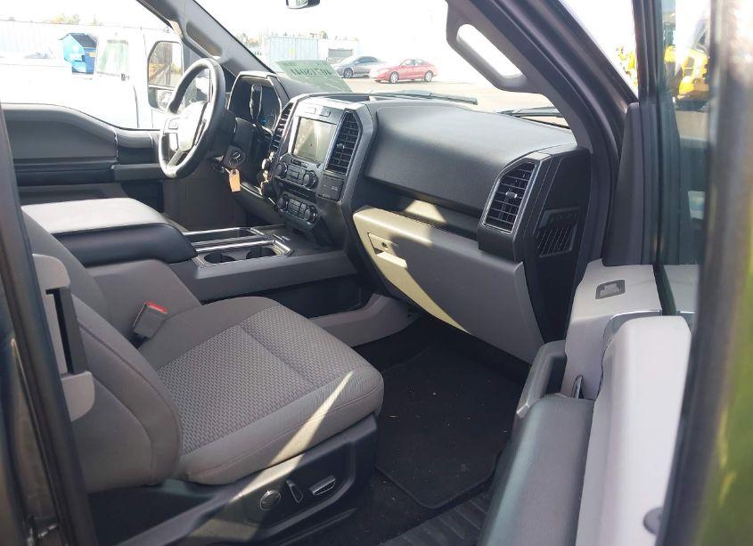 Photo 5 of 2018 Ford F-150 XLT (VIN 1FTEX1EP5JKC44987)