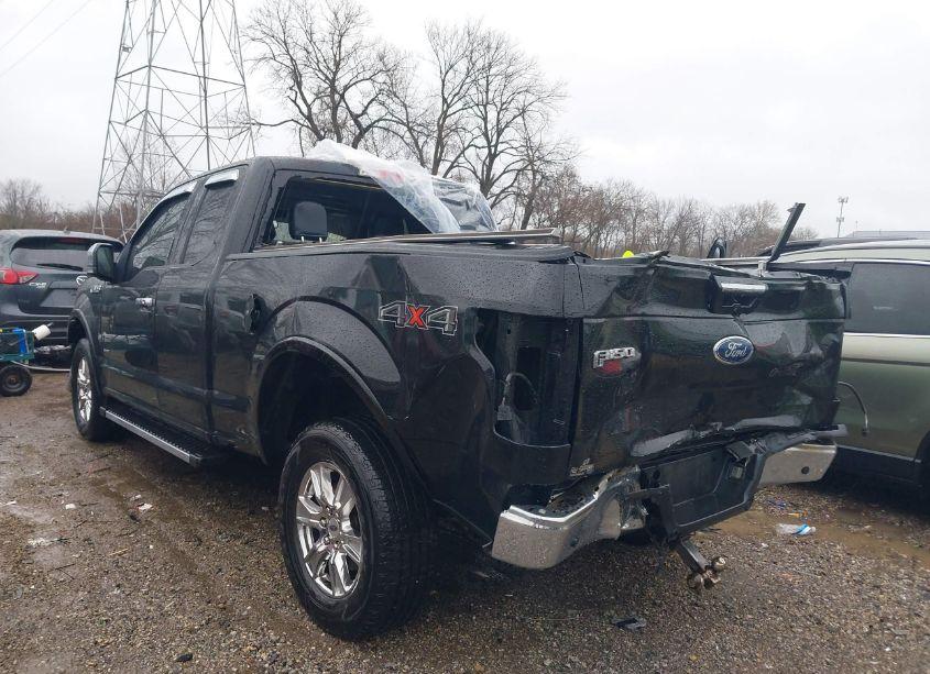 Photo 3 of 2016 Ford F-150 LARIAT (VIN 1FTEX1EP6GFB68195)