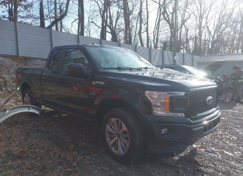 2018 Ford F-150 XL (VIN 1FTEX1EP6JFB67104) main photo
