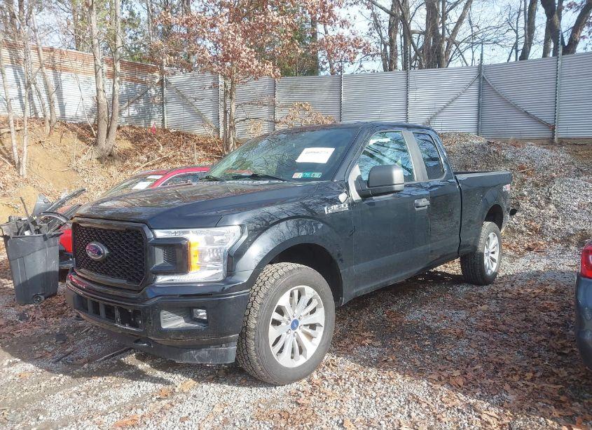 Photo 2 of 2018 Ford F-150 XL (VIN 1FTEX1EP6JFB67104)