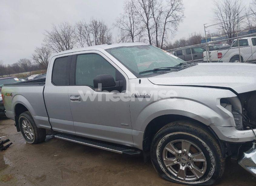 Photo 14 of 2016 Ford F-150 XLT (VIN 1FTEX1EP7GFA52018)