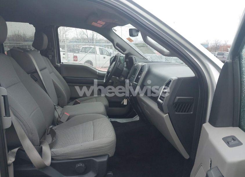 Photo 5 of 2016 Ford F-150 XLT (VIN 1FTEX1EP7GFA52018)