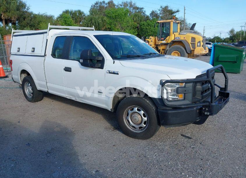 2017 Ford F-150 XL (VIN 1FTEX1EP7HFC92297) main photo