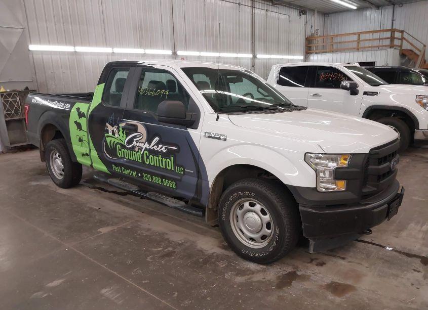 2017 Ford F-150 XL (VIN 1FTEX1EP7HKE18424) main photo