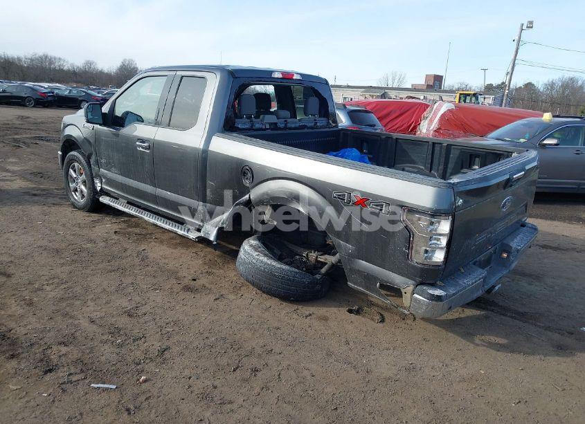 Photo 3 of 2018 Ford F-150 XLT (VIN 1FTEX1EP7JFA75693)