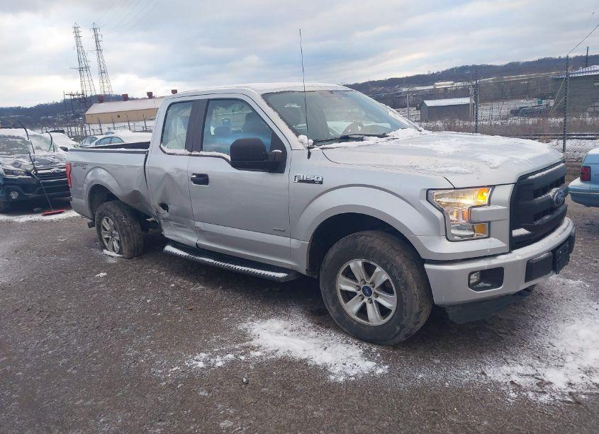 2015 Ford F-150 XL (VIN 1FTEX1EP8FFC74775) main photo
