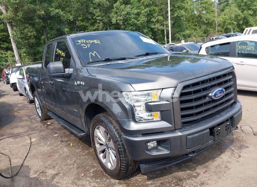 2017 Ford F-150 XL (VIN 1FTEX1EP8HKC51023) main photo