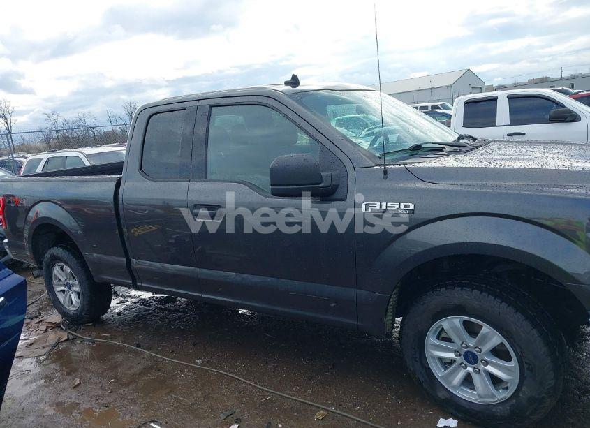 Photo 13 of 2020 Ford F-150 XLT (VIN 1FTEX1EP8LKD40535)