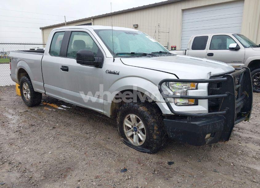 2015 Ford F-150 XL (VIN 1FTEX1EP9FFC90015) main photo
