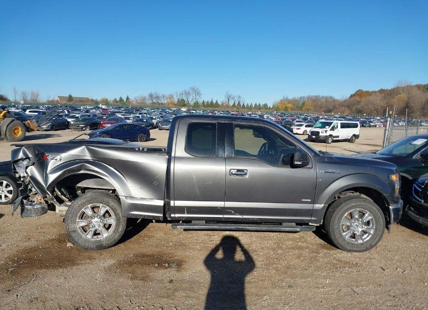 Photo 13 of 2017 Ford F-150 XLT (VIN 1FTEX1EP9HFC43747)