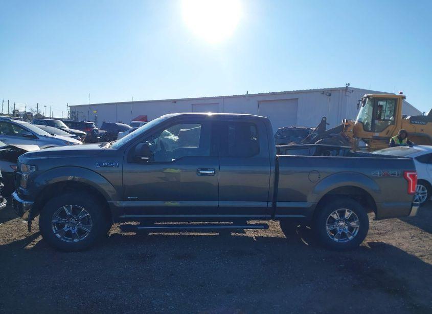 Photo 14 of 2017 Ford F-150 XLT (VIN 1FTEX1EP9HFC43747)