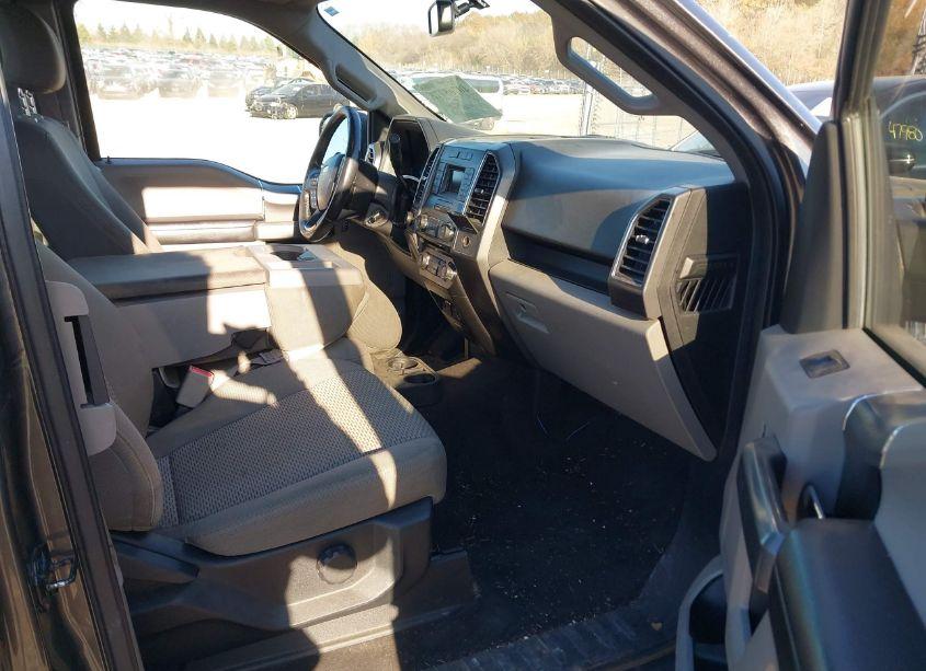 Photo 5 of 2017 Ford F-150 XLT (VIN 1FTEX1EP9HFC43747)