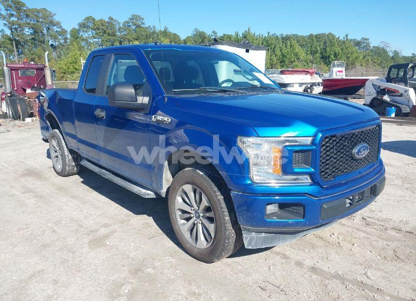 2018 Ford F-150 XL (VIN 1FTEX1EPXJFE07108) main photo