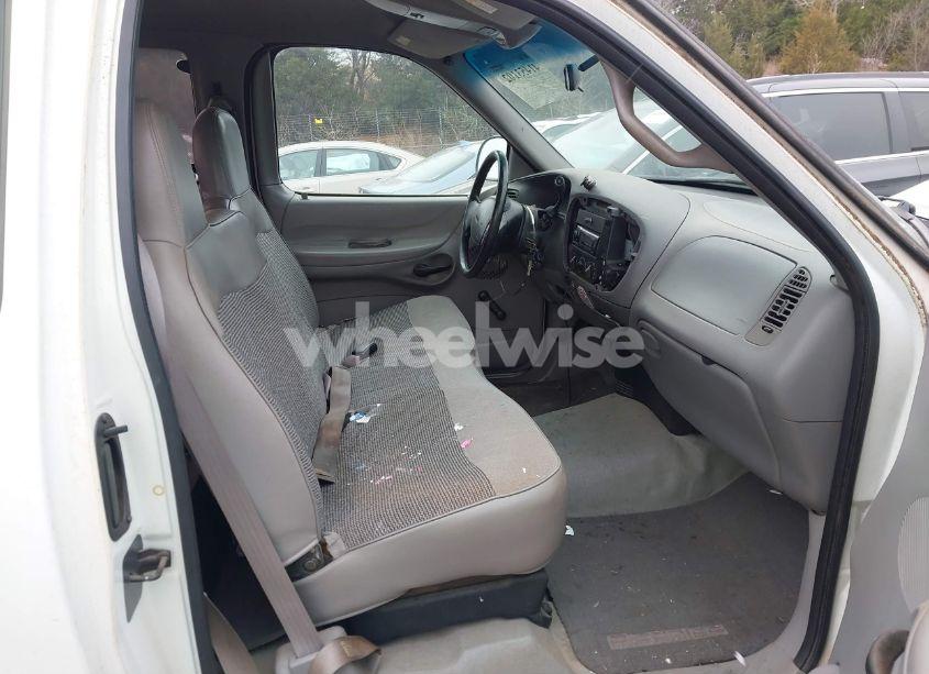 Photo 5 of 1997 Ford F-250 LARIAT/STANDARD/XL/XLT (VIN 1FTEX27L6VND20477)