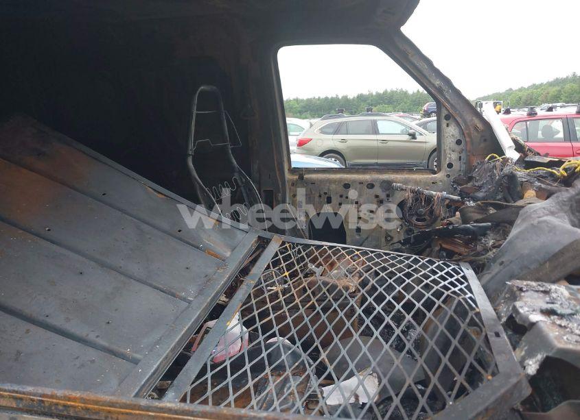 Photo 5 of 1997 Ford E-250 STANDARD (VIN 1FTFE2426VHA45097)