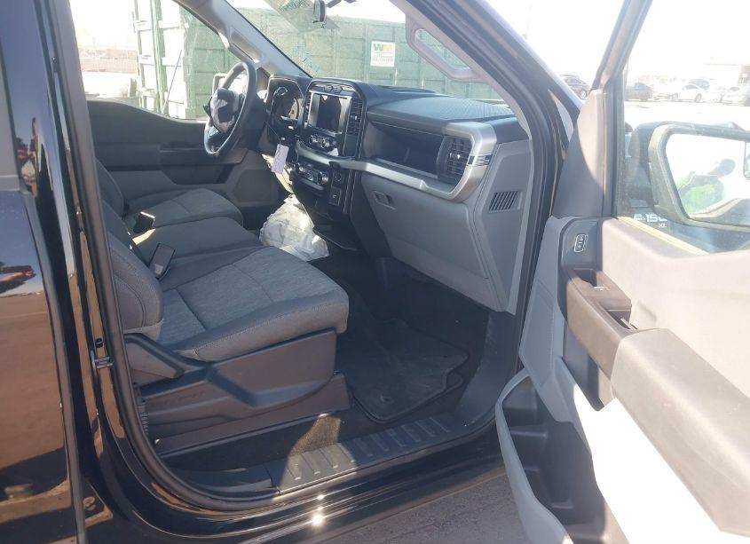 Photo 5 of 2022 Ford F-150 XL (VIN 1FTFW1CD1NFB29804)