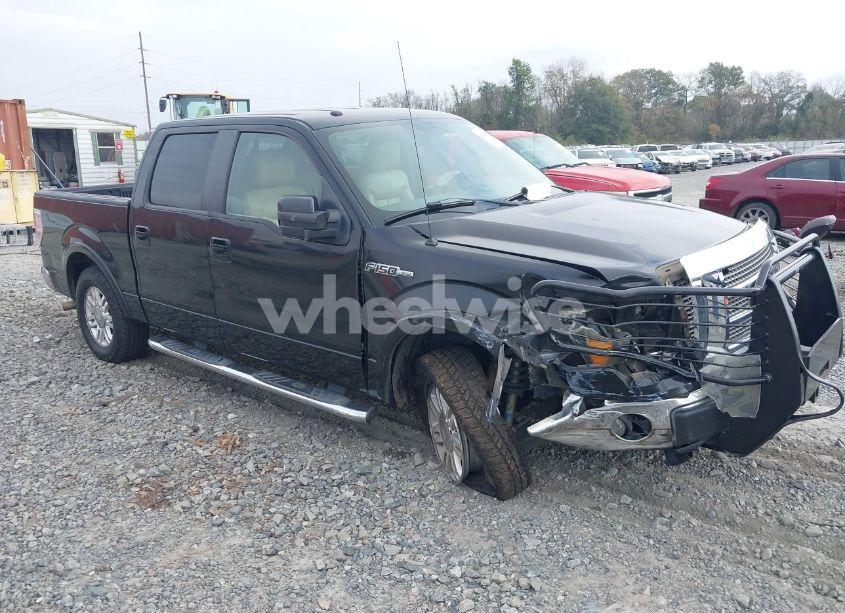 2011 Ford F-150 LARIAT (VIN 1FTFW1CF0BFA55465) main photo