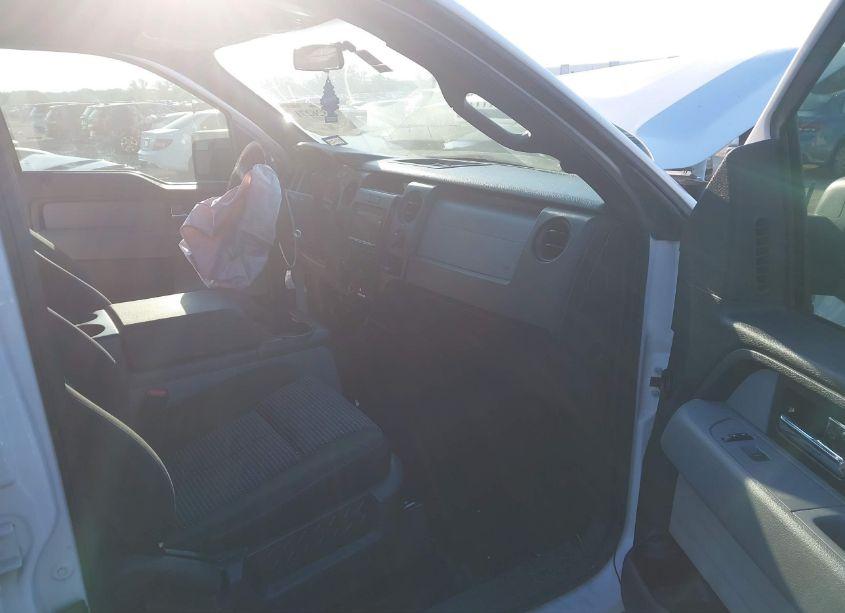 Photo 5 of 2014 Ford F-150 STX (VIN 1FTFW1CF0EKD44406)