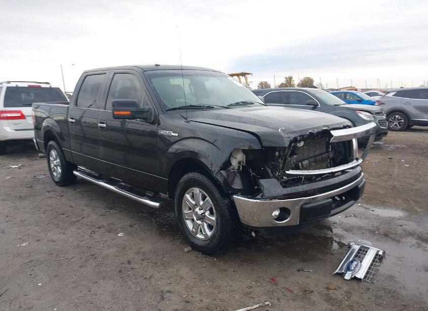 2014 Ford F-150 XLT (VIN 1FTFW1CF0EKG29526) main photo