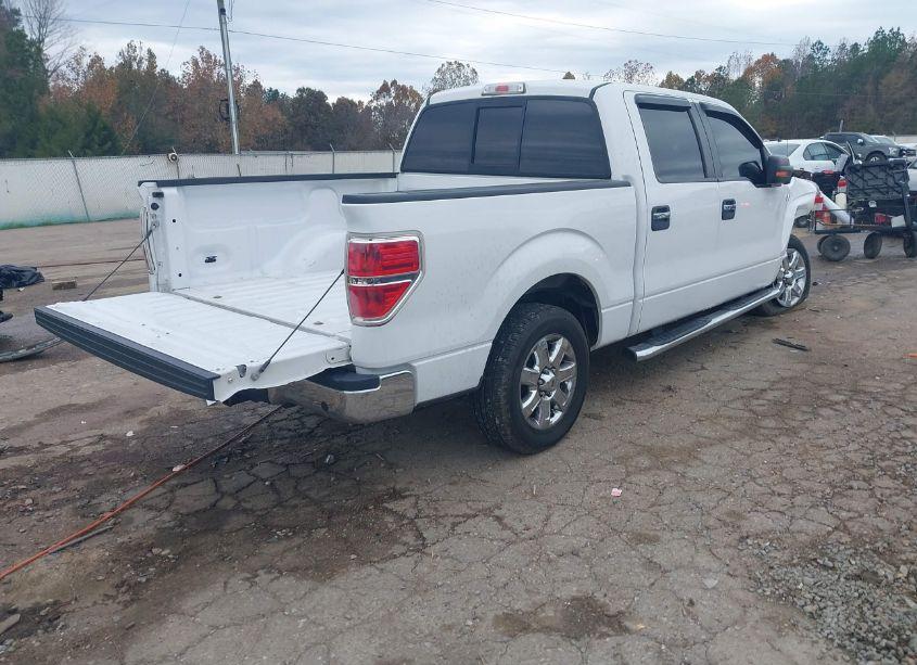 Photo 4 of 2013 Ford F-150 XLT (VIN 1FTFW1CF1DKG18694)