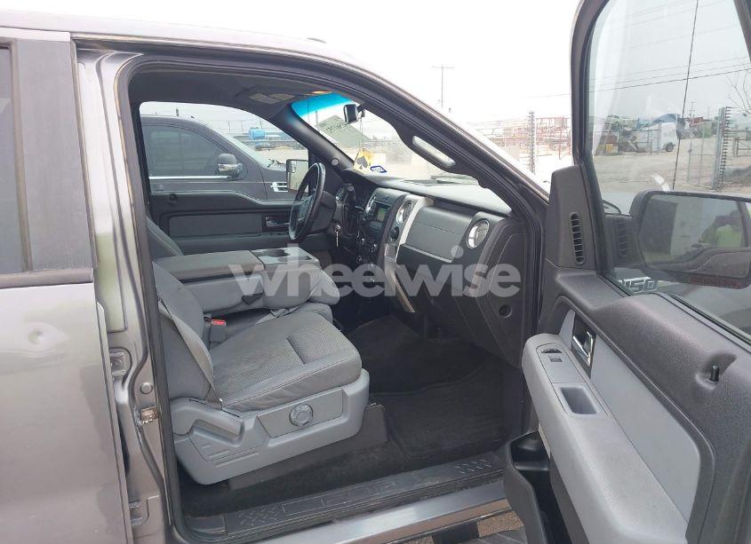 Photo 5 of 2014 Ford F-150 XLT (VIN 1FTFW1CF1EKE30615)