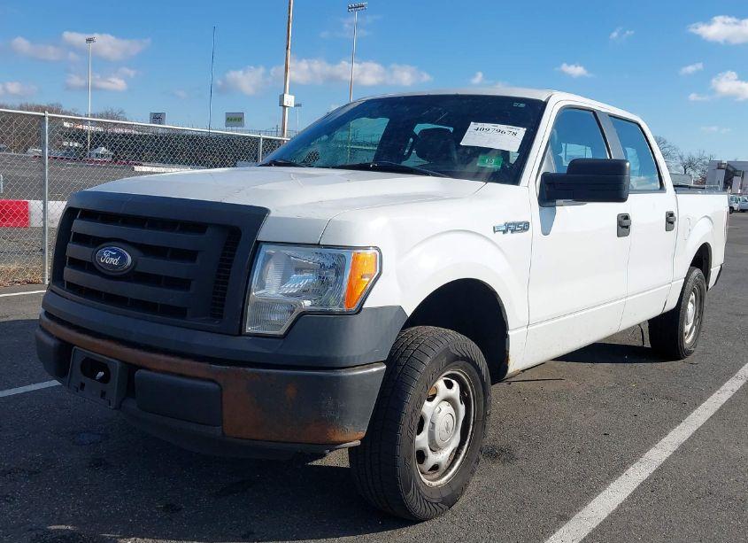 Photo 2 of 2011 Ford F-150 XL (VIN 1FTFW1CF2BFA23228)