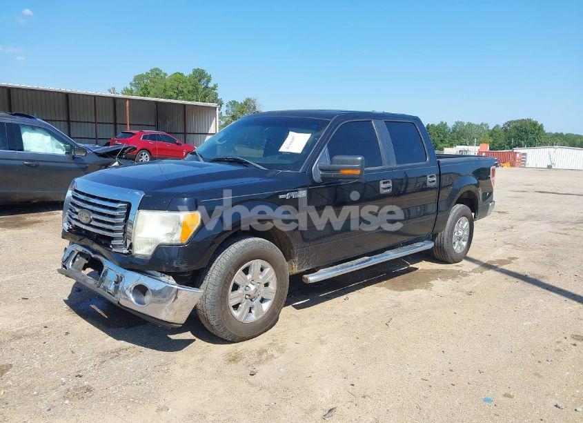 Photo 2 of 2011 Ford F-150 XLT (VIN 1FTFW1CF2BKD78181)