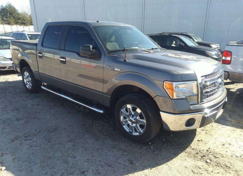 2013 Ford F-150 XLT (VIN 1FTFW1CF2DFC46128) main photo