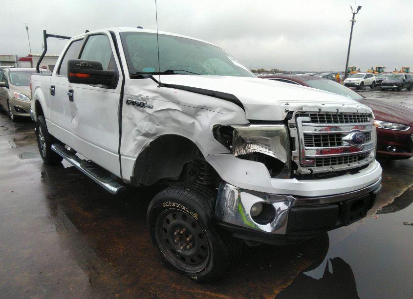 2013 Ford F-150 XLT (VIN 1FTFW1CF2DFE03740) main photo