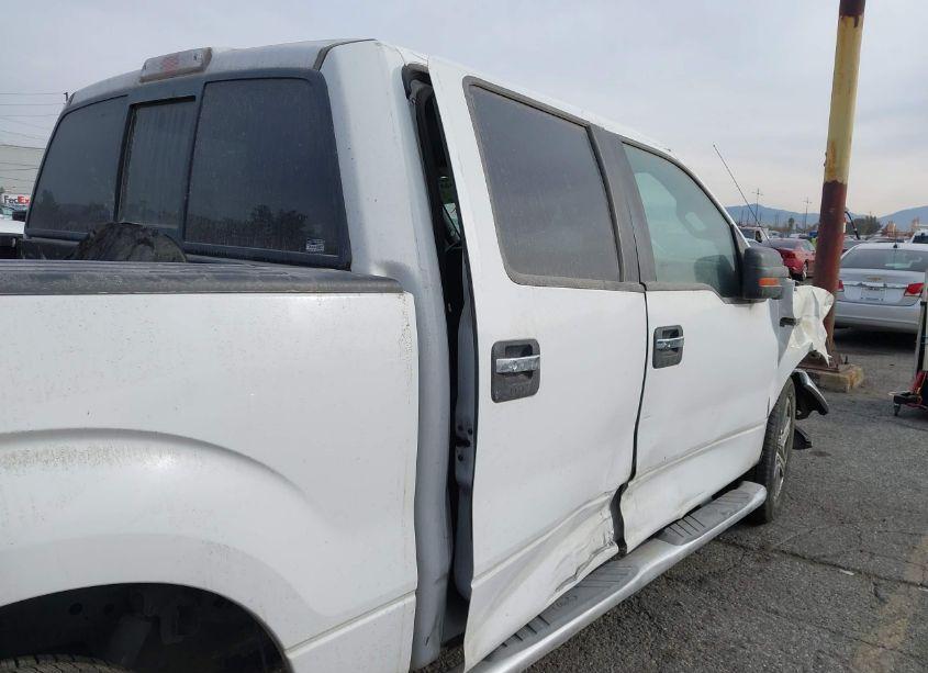 Photo 17 of 2014 Ford F-150 XLT (VIN 1FTFW1CF2EFD11318)