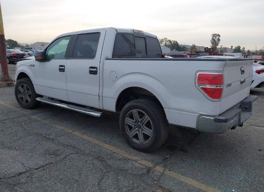 Photo 3 of 2014 Ford F-150 XLT (VIN 1FTFW1CF2EFD11318)