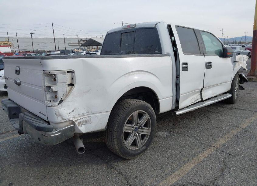 Photo 4 of 2014 Ford F-150 XLT (VIN 1FTFW1CF2EFD11318)