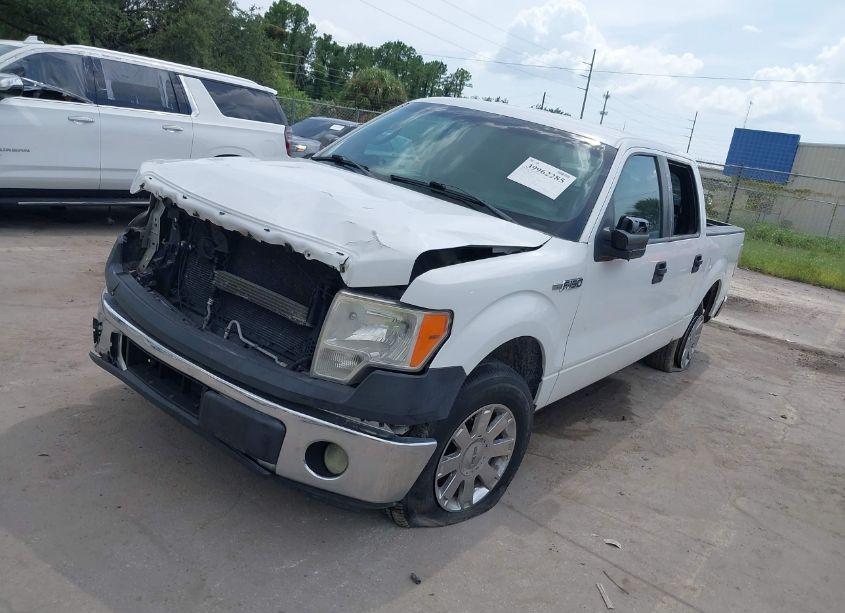 Photo 2 of 2014 Ford F-150 XL (VIN 1FTFW1CF2EKF39651)