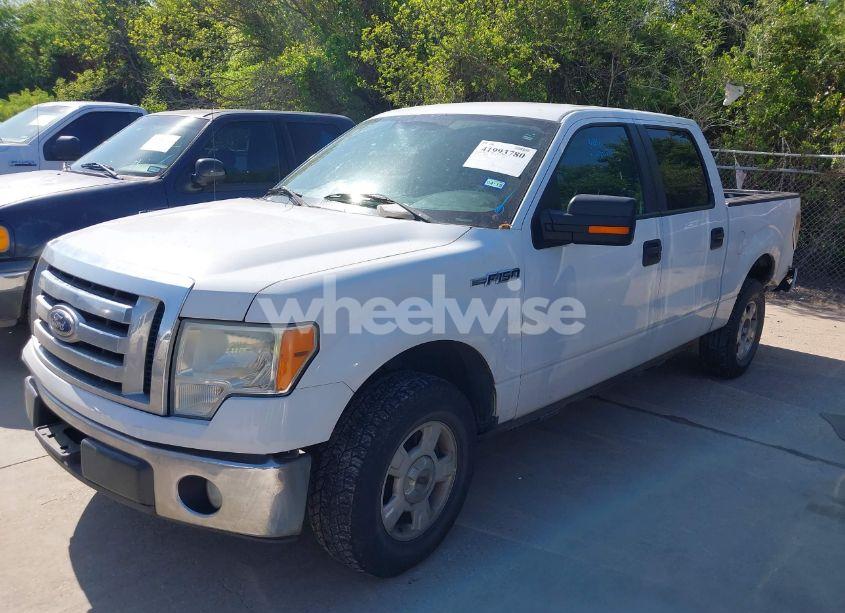 Photo 2 of 2011 Ford F-150 XLT (VIN 1FTFW1CF3BKD57601)