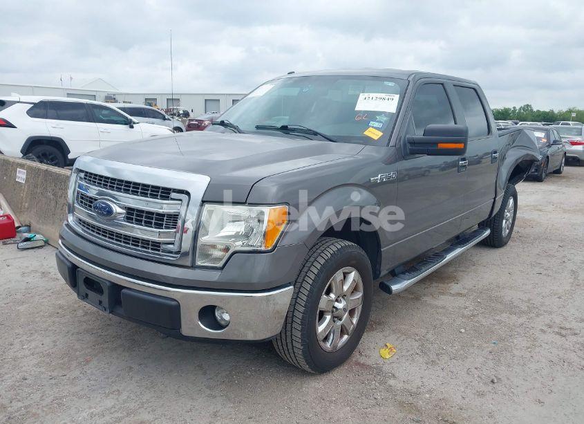 Photo 2 of 2014 Ford F-150 XLT (VIN 1FTFW1CF3EKD04871)