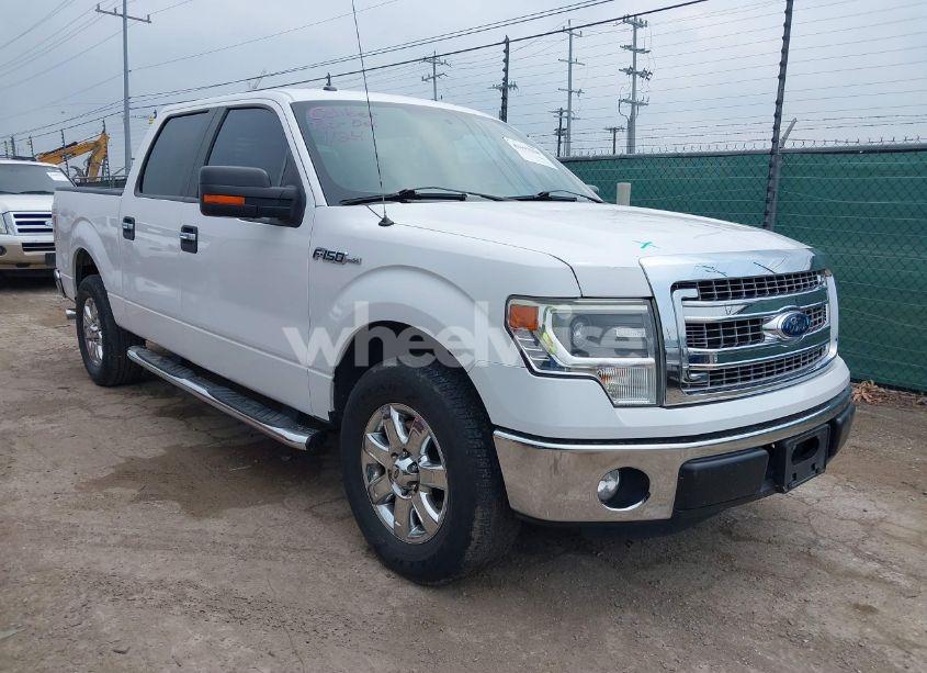 2014 Ford F-150 XLT (VIN 1FTFW1CF3EKE18935) main photo