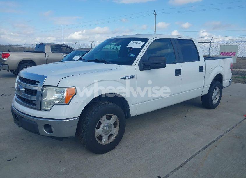 Photo 2 of 2013 Ford F-150 XLT (VIN 1FTFW1CF4DFA06711)