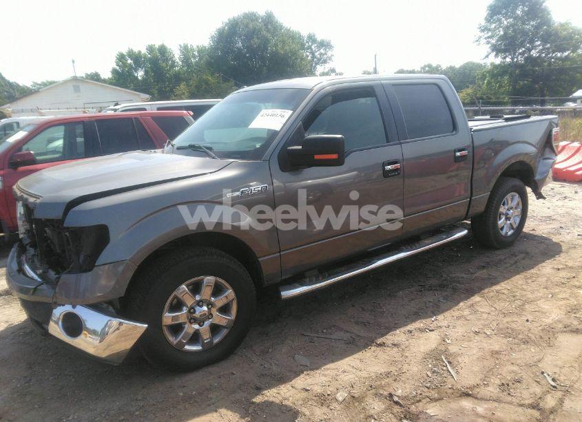 Photo 2 of 2013 Ford F150 SUPERCREW (VIN 1FTFW1CF4DFD00917)