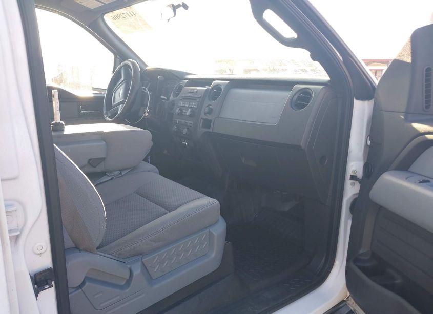 Photo 5 of 2014 Ford F-150 XL (VIN 1FTFW1CF4EKE40653)