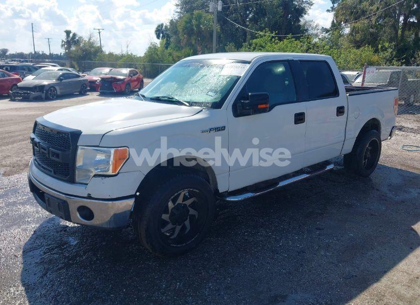 Photo 2 of 2011 Ford F-150 XLT (VIN 1FTFW1CF5BFB46327)