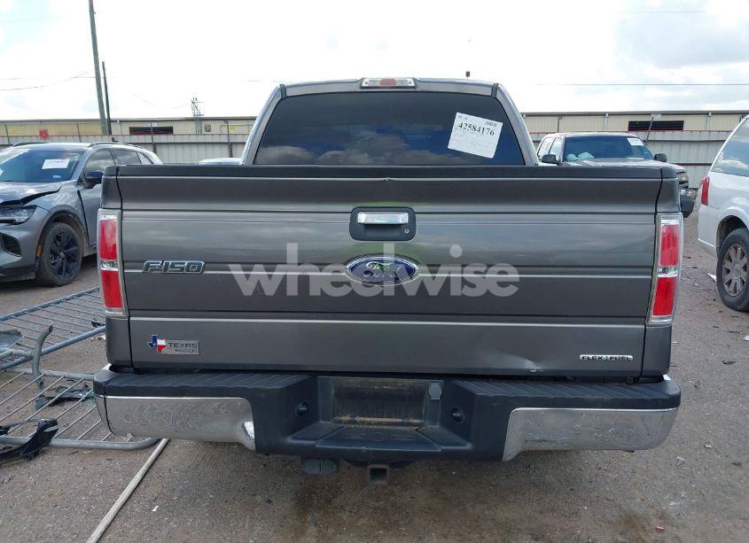 Photo 16 of 2011 Ford F-150 XLT (VIN 1FTFW1CF6BFA39822)