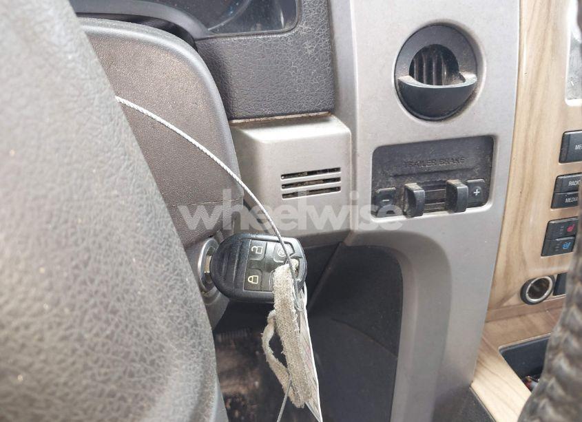 Photo 11 of 2011 Ford F-150 LARIAT (VIN 1FTFW1CF6BFB38219)